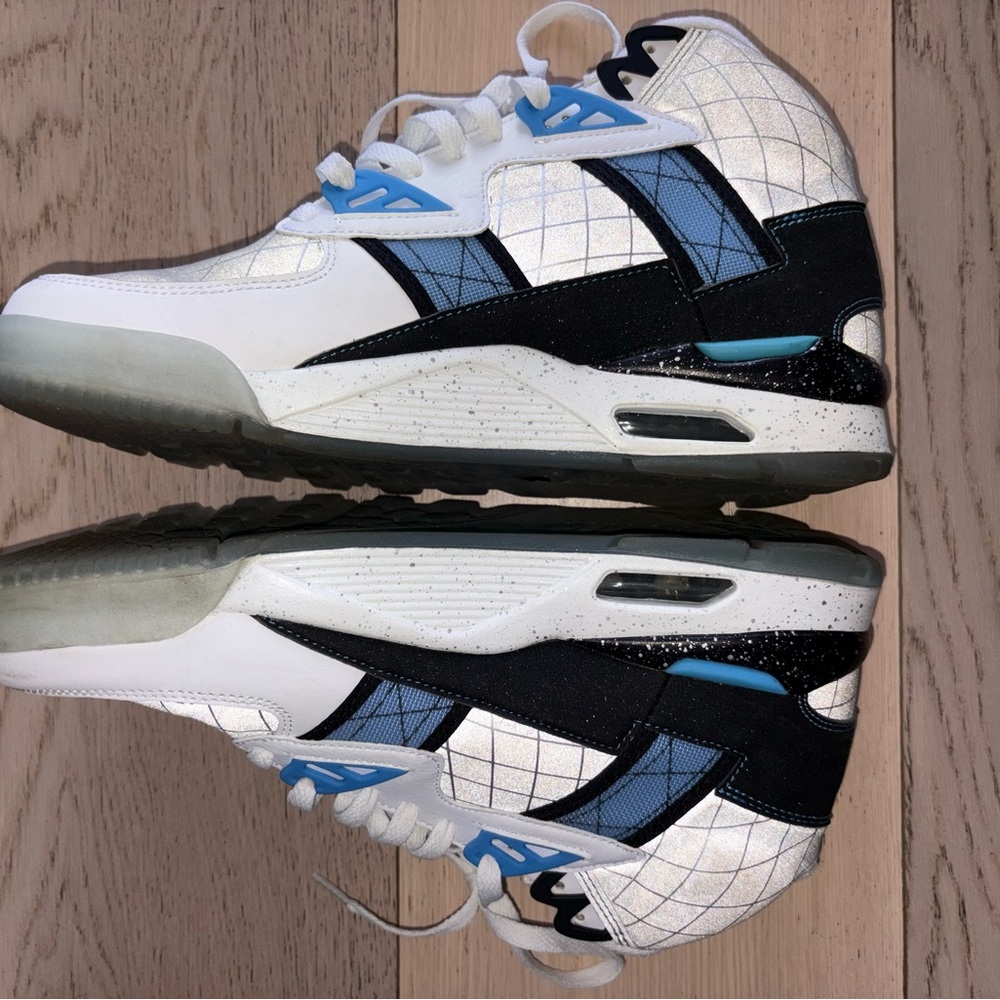 NIKE Bo Jackson Cross Trainer